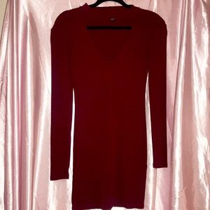 Forever 21 Wine Bodycon V-Neck Dress. NEW. Medium.